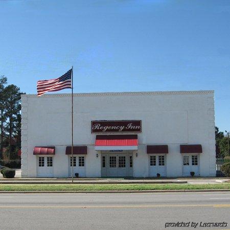 Regency Inn Fayetteville/Fort Bragg Zewnętrze zdjęcie